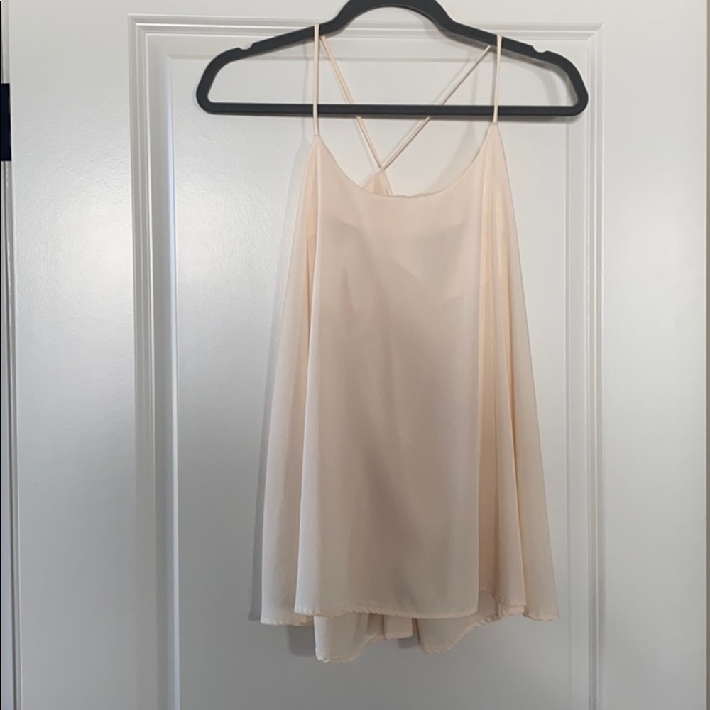 Boutique swing tank